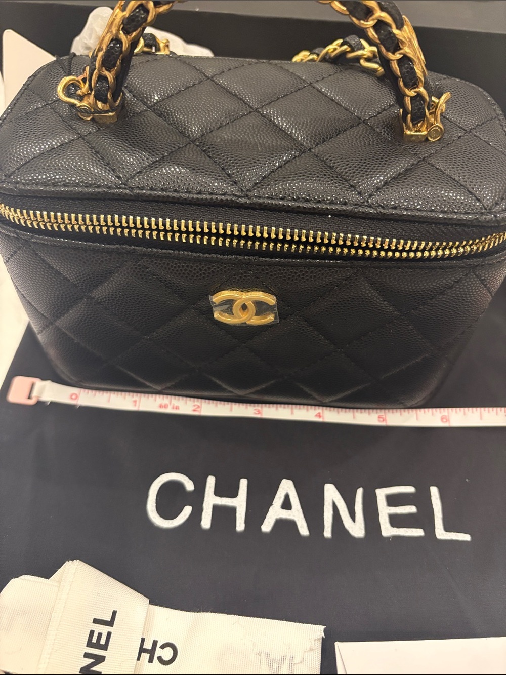 NWT CHANEL Black Quilted Mini Vanity Bag Gold Chain Handle/Crossbody VIP gift - Picture 6 of 7
